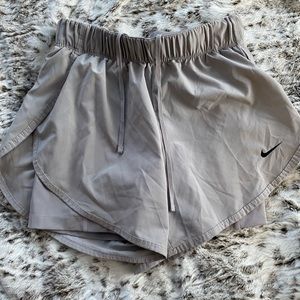 NIKE DRYFIT RUNNING SHORTS